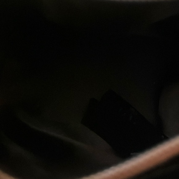 Ted Baker Makeup Case With Bow And Rose Gold Accents - Picture 5 of 5